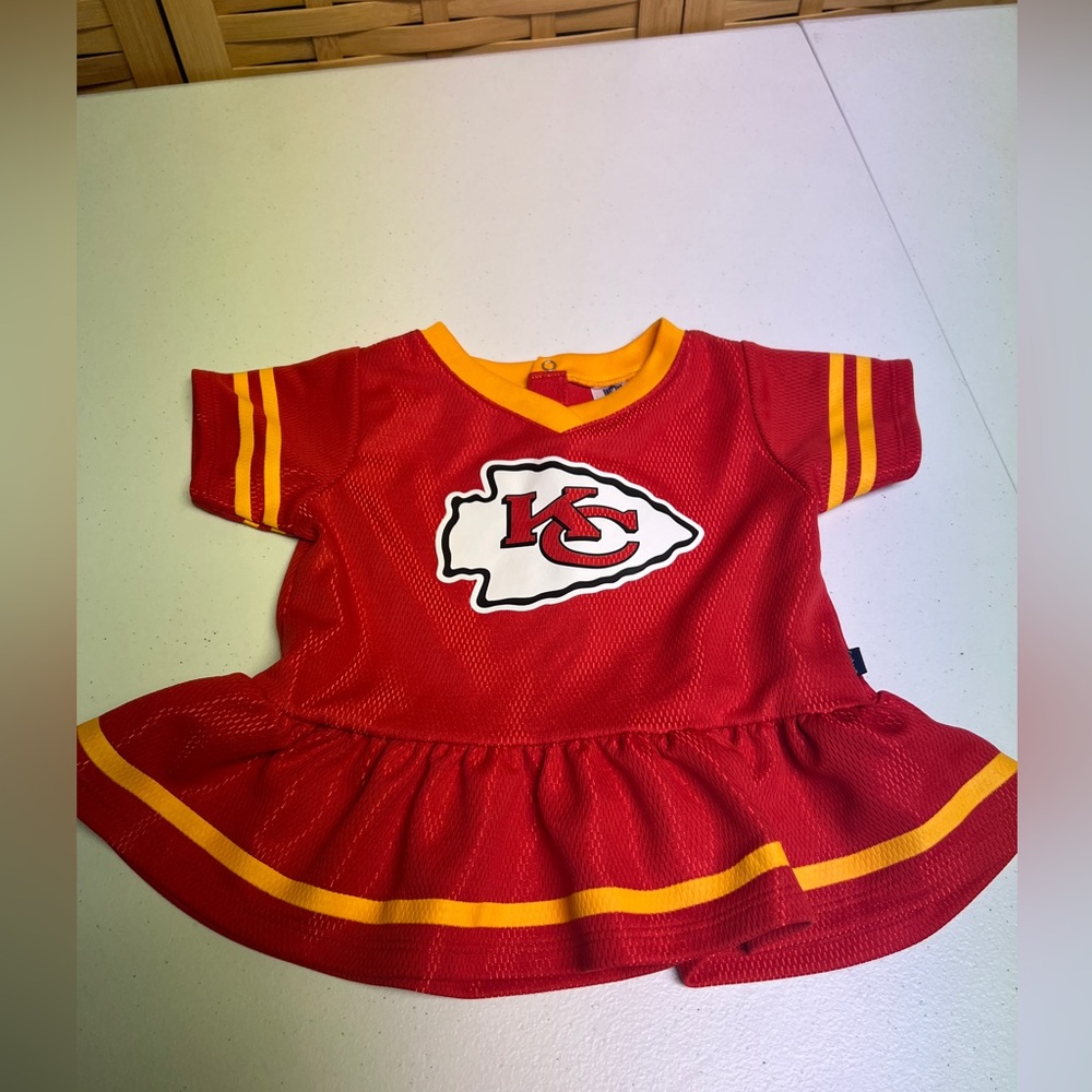 Kansas City Chiefs infant girls dress 3-6month